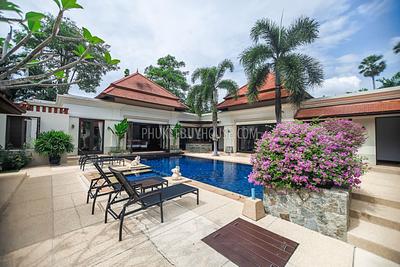 BAN5476: Contemporary 4 Bedroom Thai-Balinese style Villa in Bangtao. Photo #2
