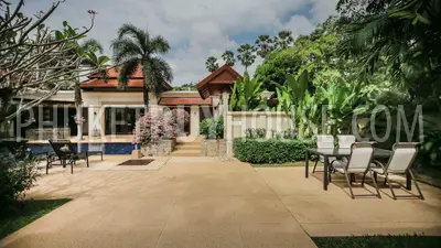 BAN5476: Contemporary 4 Bedroom Thai-Balinese style Villa in Bangtao. Fotoğraf #54