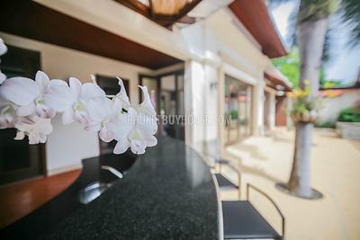 BAN5476: Contemporary 4 Bedroom Thai-Balinese style Villa in Bangtao. Photo #55