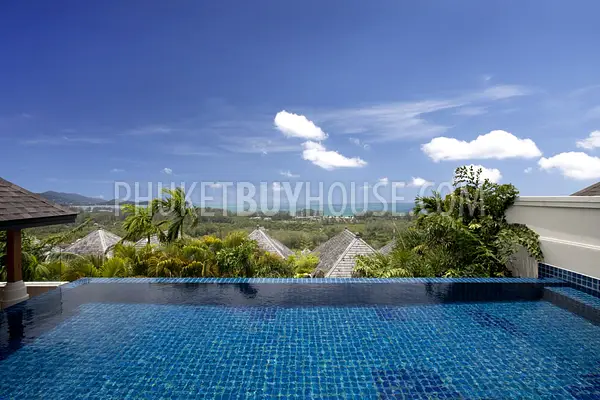 LAY5479: Spacious Villa in Luxury Resort in Layan Beach. Photo #9