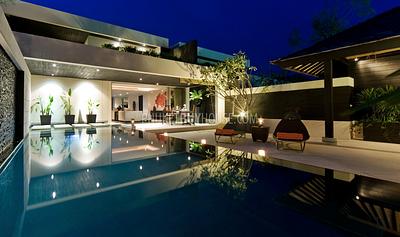 LAY5479: Spacious Villa in Luxury Resort in Layan Beach. Photo #14