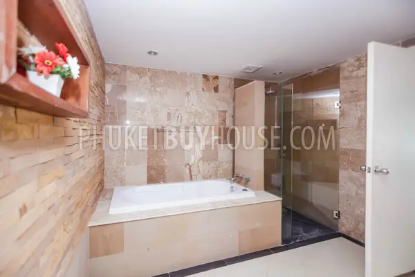 PAN5490: Large 2 Bedroom Apartment with Private Pool on Balcony. Fotoğraf #4