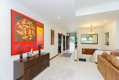 NAI5451: Amazing New Villa with 7 Bedrooms in Nai Harn. Photo #5