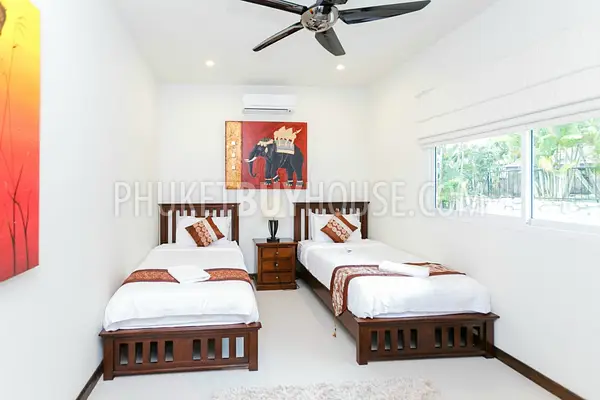 NAI5451: Amazing New Villa with 7 Bedrooms in Nai Harn. Photo #6