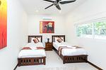 NAI5451: Amazing New Villa with 7 Bedrooms in Nai Harn. Thumbnail #6
