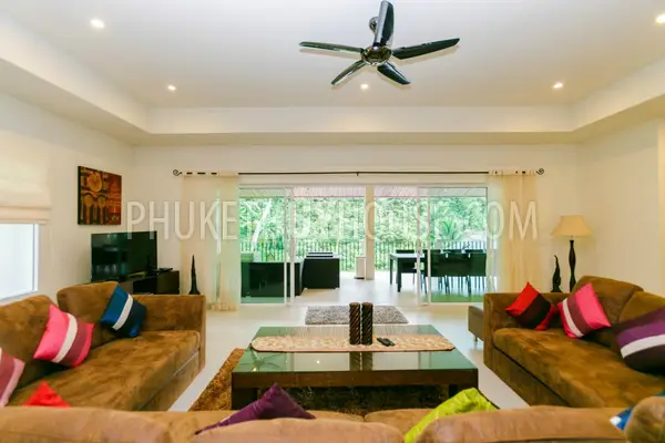 NAI5451: Amazing New Villa with 7 Bedrooms in Nai Harn. Photo #13