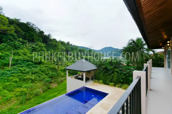 NAI5451: Amazing New Villa with 7 Bedrooms in Nai Harn. Photo #19