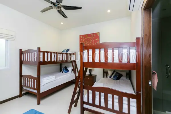 NAI5451: Amazing New Villa with 7 Bedrooms in Nai Harn. Photo #33