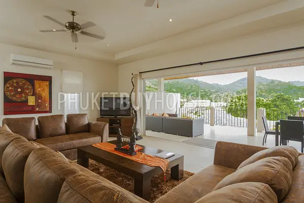 NAI5454: Stunning and Spacious 7 Bedroom Villa offers a Superb Rental Return. Photo #3