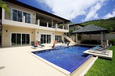 NAI5454: Stunning and Spacious 7 Bedroom Villa offers a Superb Rental Return. Photo #19