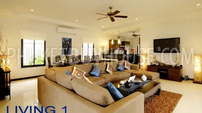 NAI5456: Beautiful Villa with 6 Bedrooms and Swimming Pool in Secured Area, Nai Harn. Photo #3