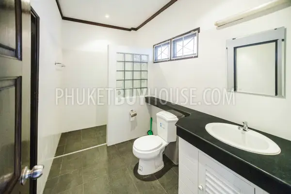 NAI5459: Lovely 2 Bedroom House in Nai Harn. Fotoğraf #14