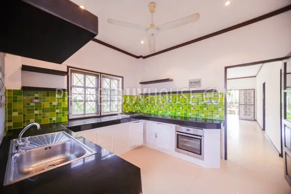 NAI5459: Lovely 2 Bedroom House in Nai Harn. Fotoğraf #16