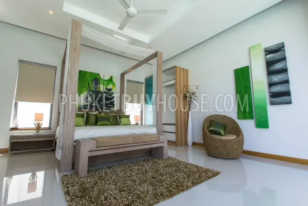 NAI5460: Huge 3 bedroom Pool villa in gated community, Nai Harn, Phuket. Photo #7