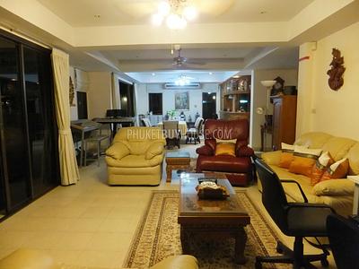 CHA5462: Cozy 2 Bedroom Pool Villa in Chalong. Photo #2