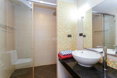 PAT5510: 1 Bedroom Apartment near Patong Beach. Photo #11