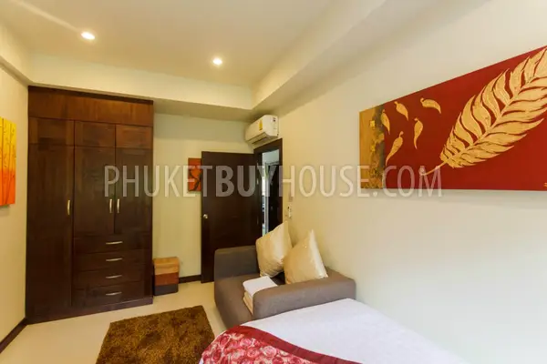 NAI5512: Apartment For Sale Within Walking Distance from Beautiful Nai Harn Beach. Photo #6