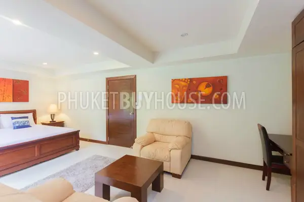 NAI5512: Apartment For Sale Within Walking Distance from Beautiful Nai Harn Beach. Photo #19