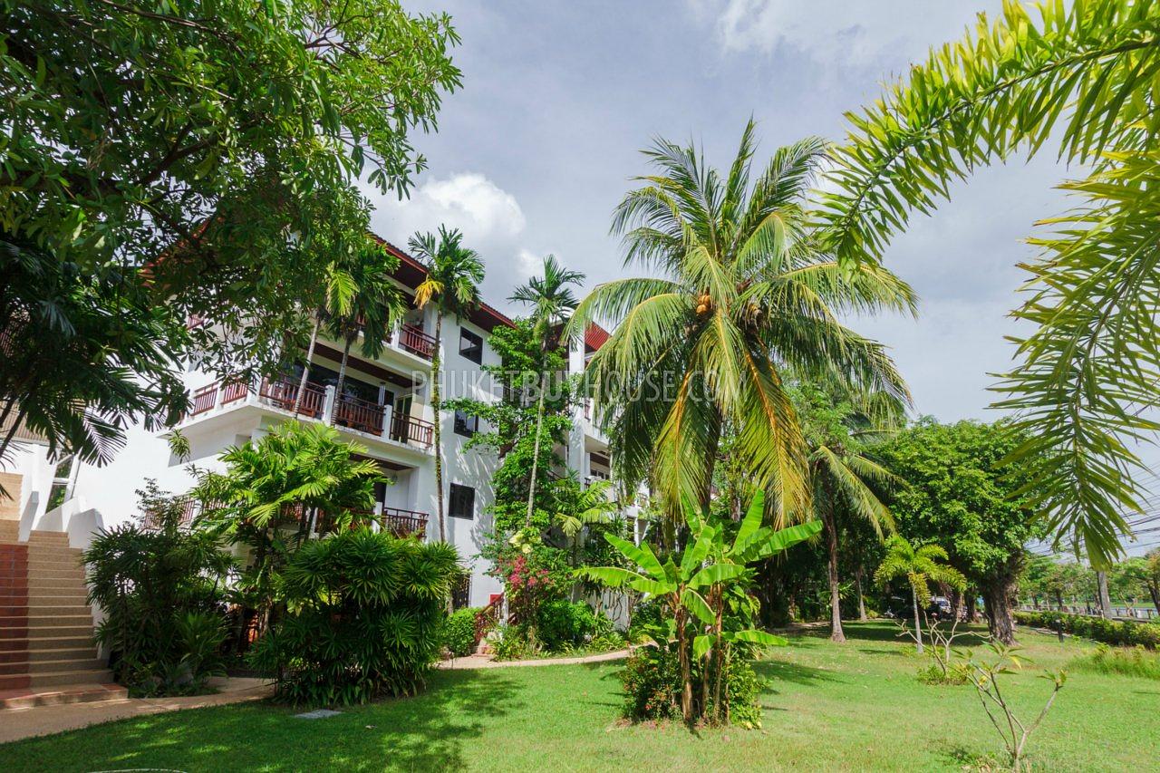 NAI5512: Apartment For Sale Within Walking Distance from Beautiful Nai Harn Beach. Photo #28