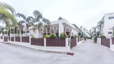 RAW5517: Comfortable 3 Bedroom Villa with Private Pool. Photo #56