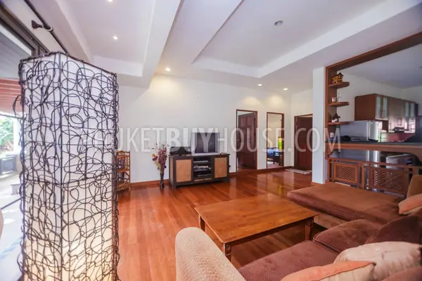 KAM5519: Spacious 3 Bedrooms House in Walking Distance to Kamala beach. Photo #14