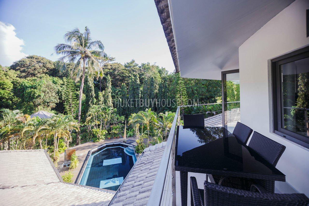 RAW5520: Stunning 5 Bedroom Pool Villa in private location at Rawai. Photo #2