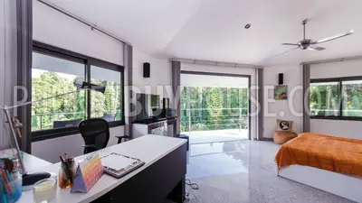 RAW5520: Stunning 5 Bedroom Pool Villa in private location at Rawai. Photo #10