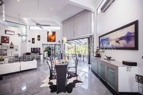 RAW5520: Stunning 5 Bedroom Pool Villa in private location at Rawai. Photo #23