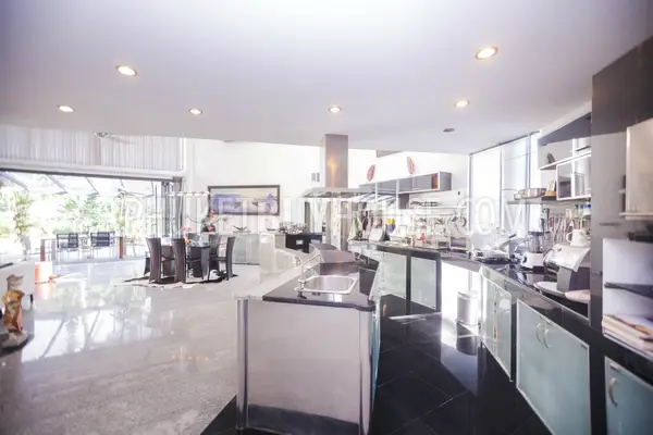 RAW5520: Stunning 5 Bedroom Pool Villa in private location at Rawai. Photo #27