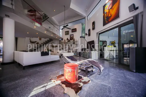 RAW5520: Stunning 5 Bedroom Pool Villa in private location at Rawai. Photo #28