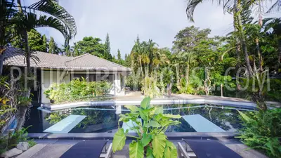RAW5520: Stunning 5 Bedroom Pool Villa in private location at Rawai. Photo #36