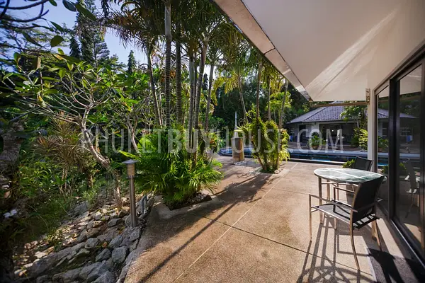 RAW5520: Stunning 5 Bedroom Pool Villa in private location at Rawai. Photo #40