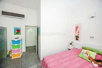 RAW5520: Stunning 5 Bedroom Pool Villa in private location at Rawai. Photo #62