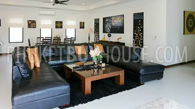 NAI5495: Exclusive 4 Bedroom Pool Villa Near Nai Harn Beach. Photo #5