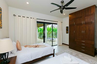 NAI5495: Exclusive 4 Bedroom Pool Villa Near Nai Harn Beach. Photo #13