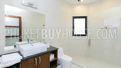 NAI5495: Exclusive 4 Bedroom Pool Villa Near Nai Harn Beach. Photo #14
