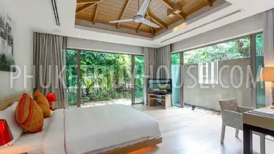 LAY5500: Delightful 4 Bedroom Villa with panoramic Sea View in Layan. Photo #7