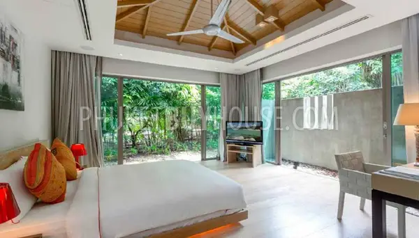 LAY5500: Delightful 4 Bedroom Villa with panoramic Sea View in Layan. Photo #7