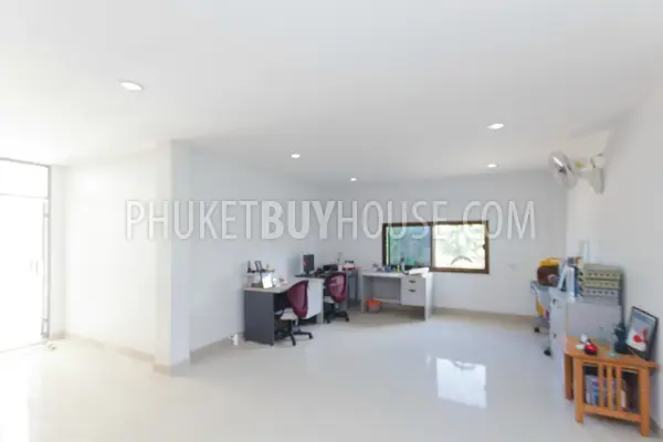 RAW5501: Spacious 3 storey House with Sea View at Nai Harn. Photo #7