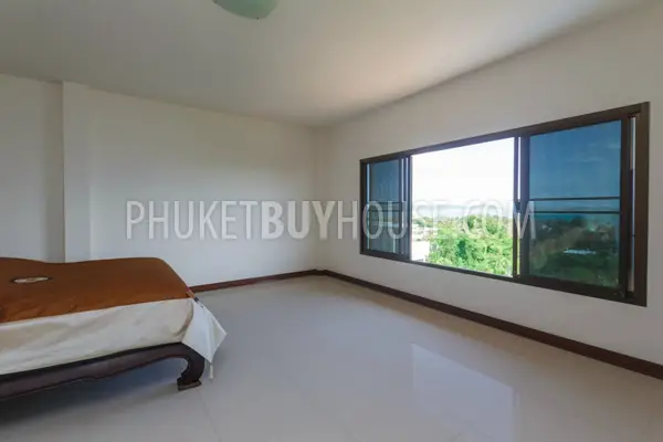 RAW5501: Spacious 3 storey House with Sea View at Nai Harn. Photo #25