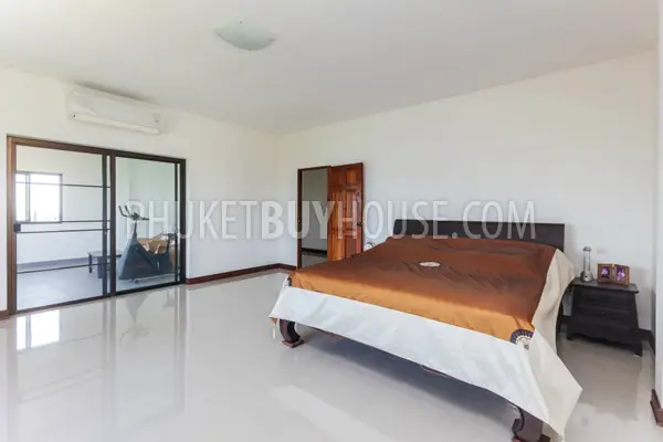 RAW5501: Spacious 3 storey House with Sea View at Nai Harn. Photo #26