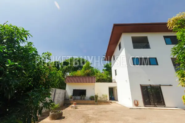 RAW5501: Spacious 3 storey House with Sea View at Nai Harn. Photo #36
