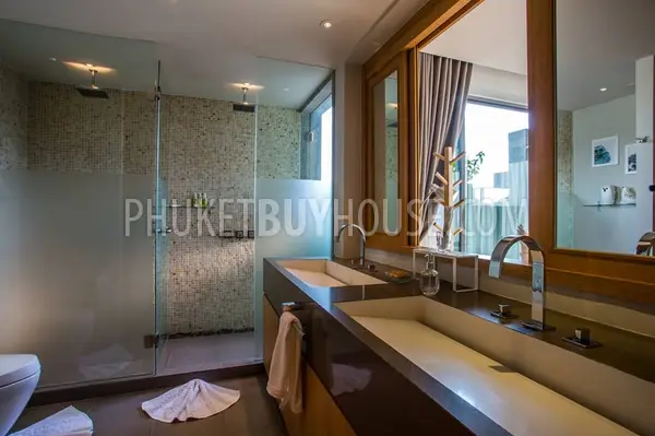 LAY5504: Two-Storey Luxury Villa with 3 Private Swimming Pools at Layan. Photo #4