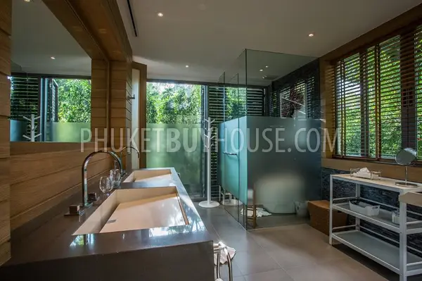 LAY5504: Two-Storey Luxury Villa with 3 Private Swimming Pools at Layan. Photo #14