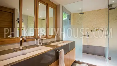 LAY5504: Two-Storey Luxury Villa with 3 Private Swimming Pools at Layan. Photo #16