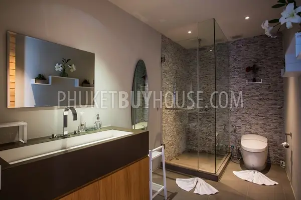 LAY5504: Two-Storey Luxury Villa with 3 Private Swimming Pools at Layan. Photo #18
