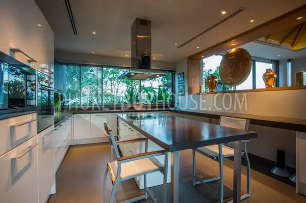 LAY5504: Two-Storey Luxury Villa with 3 Private Swimming Pools at Layan. Photo #28