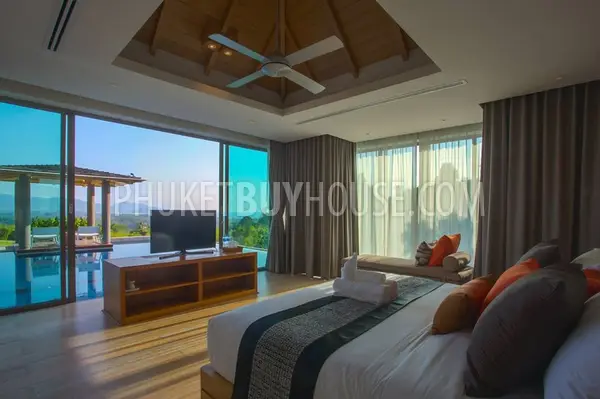 LAY5504: Two-Storey Luxury Villa with 3 Private Swimming Pools at Layan. Photo #32