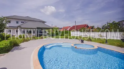 KTH5538: Stunning Villa with 4 bedrooms and private pool in Kathu. Photo #48