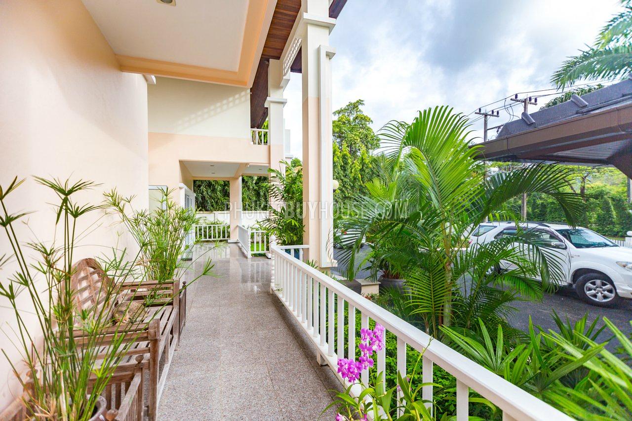 BAN5546: 4 bedroom villa for sale in close proximity to the beach in ​​Laguna area. Photo #8